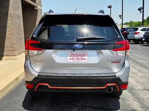 Ice Silver Metallic 2021 Subaru Forester Sport