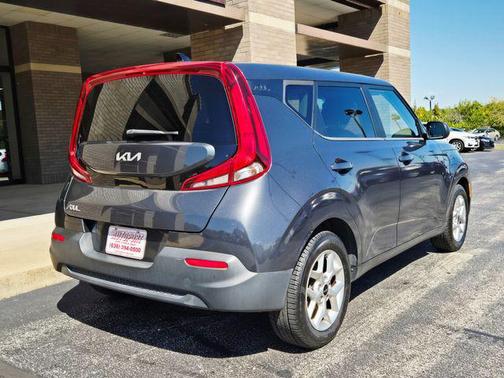2022 Kia Soul LX