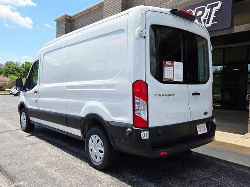 2019 Ford Transit-250 Base