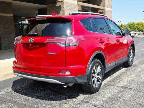 2016 Toyota RAV4 XLE
