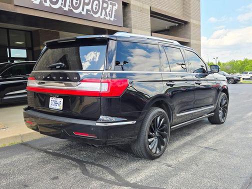 Infinite Black 2020 Lincoln Navigator Reserve