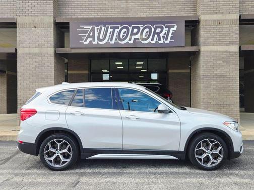 Glacier Silver Metallic 2019 BMW X1 xDrive28i