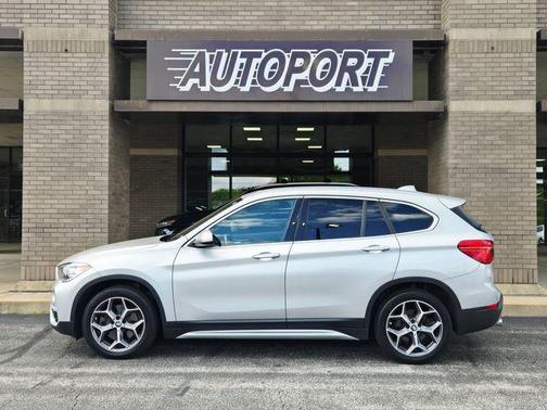 Glacier Silver Metallic 2019 BMW X1 xDrive28i