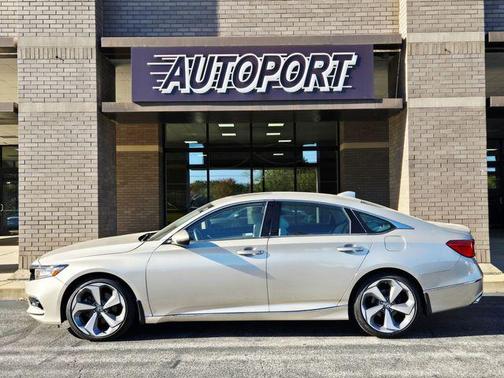 2018 Honda Accord Touring