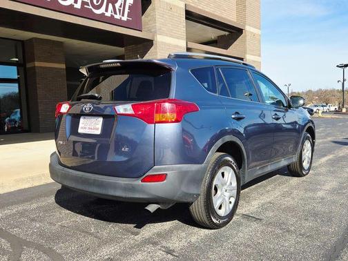 2013 Toyota RAV4 LE