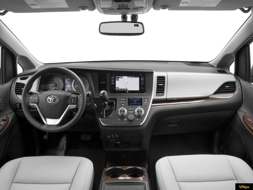 Silver Sky Metallic 2017 Toyota Sienna XLE