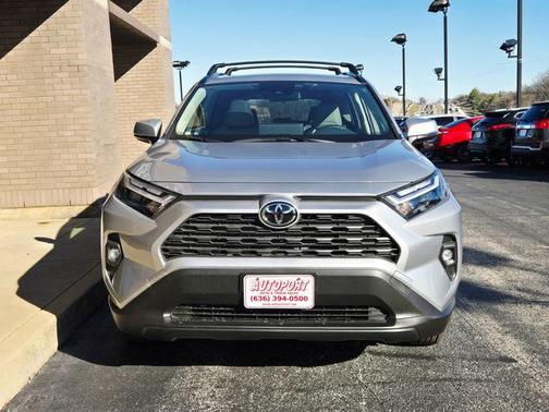 2025 Toyota RAV4 Hybrid XLE Premium