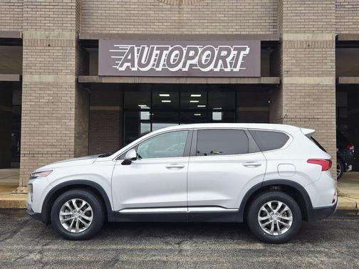 2019 Hyundai SANTA FE SE 2.4