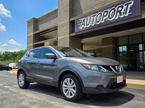 2017 Nissan Rogue Sport SV