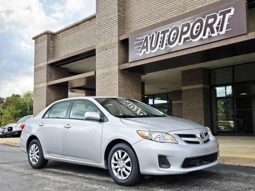 2011 Toyota Corolla LE