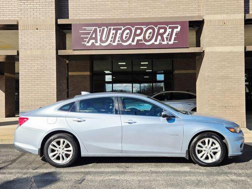 2017 Chevrolet Malibu 1LT