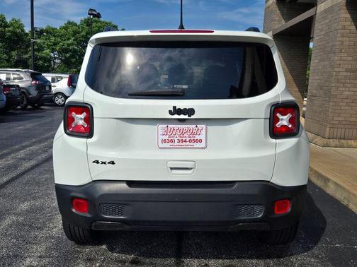 2022 Jeep Renegade Altitude