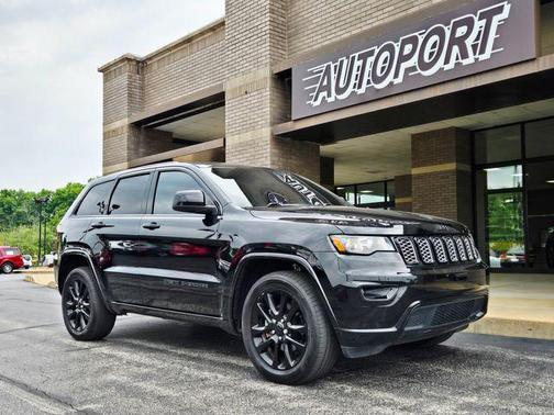 2018 Jeep Grand Cherokee Altitude