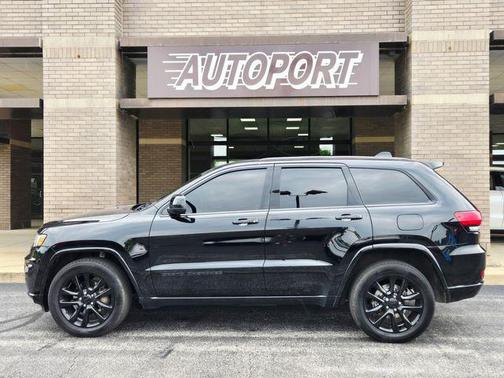 2018 Jeep Grand Cherokee Altitude