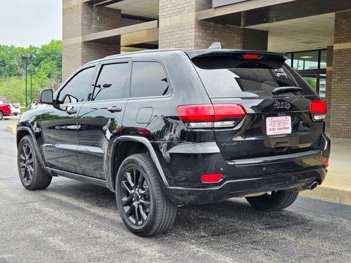 2018 Jeep Grand Cherokee Altitude
