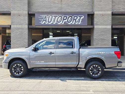 2019 Nissan Titan PRO-4X
