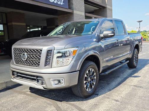 2019 Nissan Titan PRO-4X