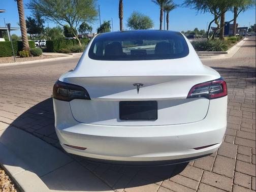 2020 Tesla Model 3 Standard Range Plus
