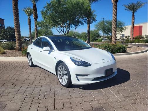 2020 Tesla Model 3 Standard Range Plus