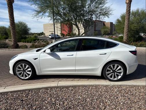 2020 Tesla Model 3 Standard Range Plus