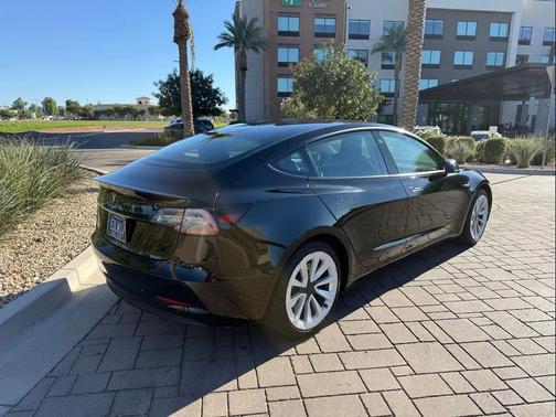 2022 Tesla Model 3 Standard Range