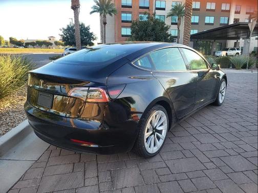 2022 Tesla Model 3 Standard Range