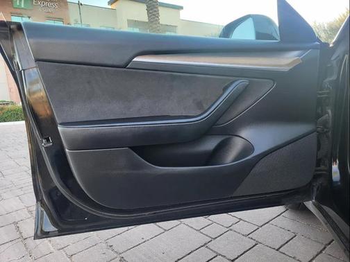 2022 Tesla Model 3 Standard Range