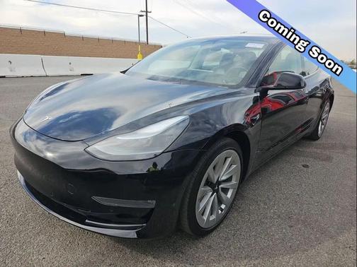 2022 Tesla Model 3 Standard Range
