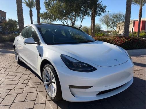 2022 Tesla Model 3 Standard Range