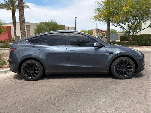 Midnight Silver Metallic 2020 Tesla Model Y Long Range Dual Motor All-Wheel Drive