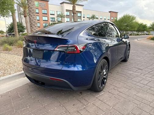 2022 Tesla Model Y Performance Dual Motor All-Wheel Drive