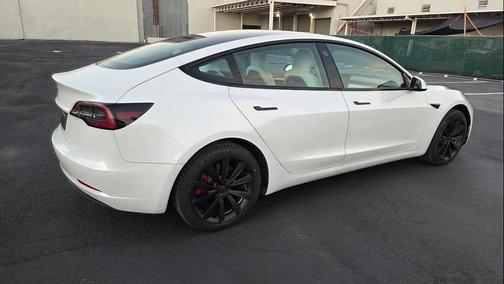 2022 Tesla Model 3 Standard Range