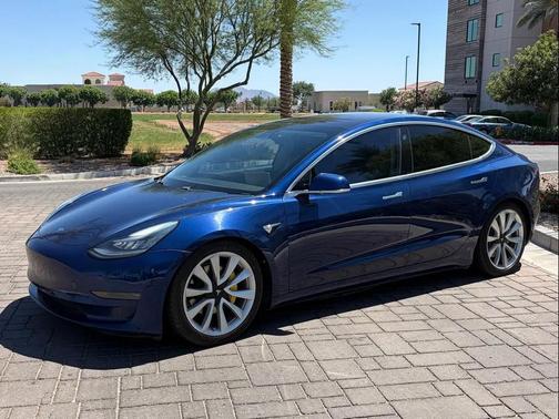 Deep Blue Metallic 2019 Tesla Model 3 Long Range