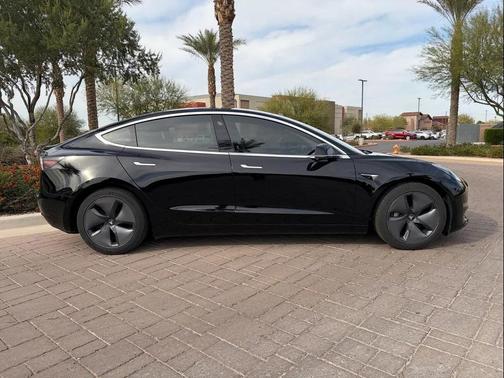 2020 Tesla Model 3 Long Range