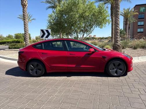 2022 Tesla Model 3 Standard Range