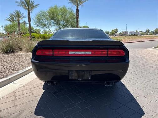 2012 Dodge Challenger SXT