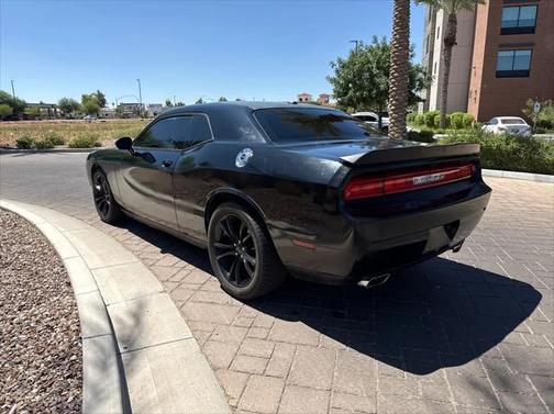 2012 Dodge Challenger SXT