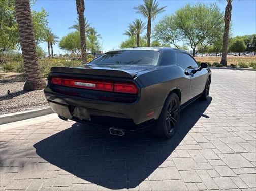 2012 Dodge Challenger SXT