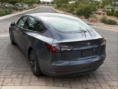 Midnight Silver Metallic 2022 Tesla Model 3 Standard Range