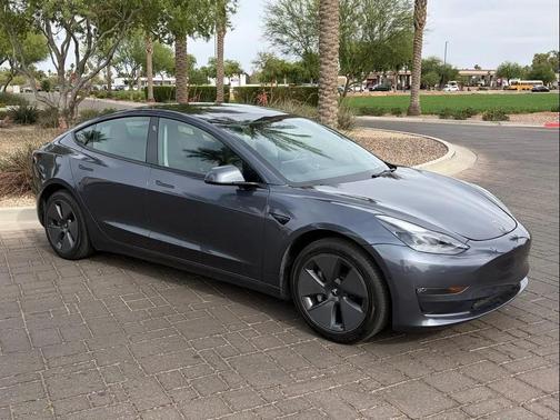 Midnight Silver Metallic 2022 Tesla Model 3 Standard Range