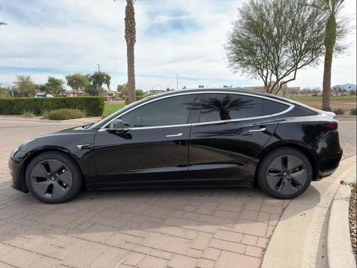 2019 Tesla Model 3 Long Range