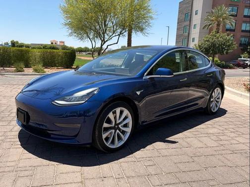 Deep Blue Metallic 2018 Tesla Model 3 Long Range