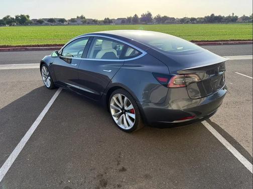 Silver 2018 Tesla Model 3 Performance