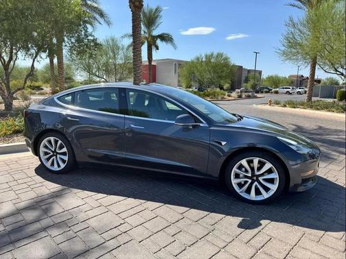 Silver 2018 Tesla Model 3 Long Range