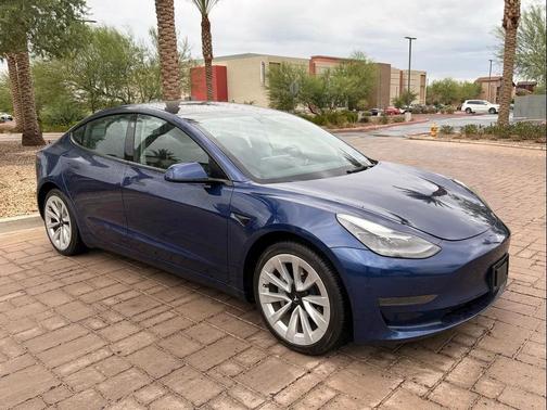 Deep Blue Metallic 2022 Tesla Model 3 Standard Range
