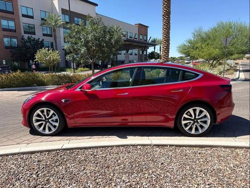 2019 Tesla Model 3 Standard Range Plus