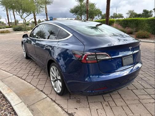 2019 Tesla Model 3 Standard Range Plus