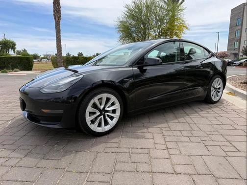 2022 Tesla Model 3 Standard Range