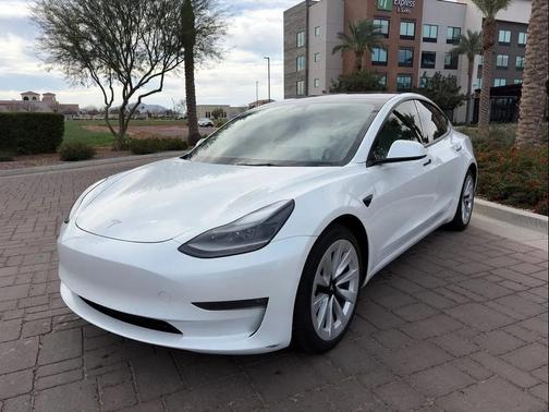 2022 Tesla Model 3 Long Range