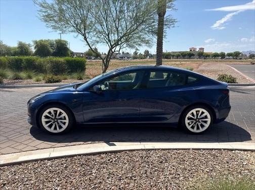 2022 Tesla Model 3 Standard Range